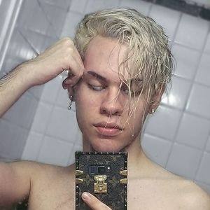 Meet your Posher, Rey